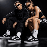 Tênis promoção exclusiva do grupo Star & Cia Preto e Branco* - Virvel shoes